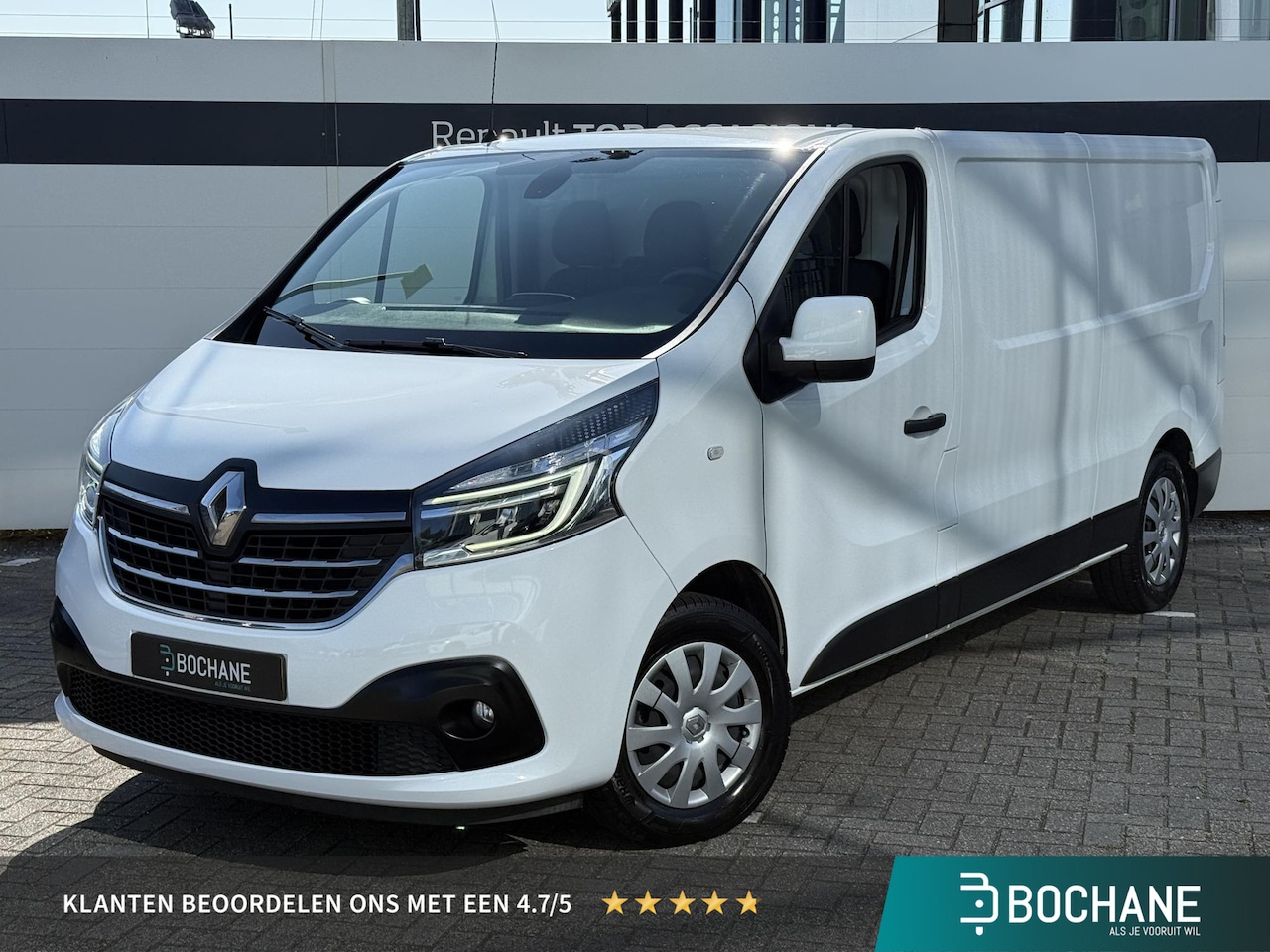 Renault Trafic - 2.0 dCi 120 T29 L2H1 Work Edition | Camera | Trekhaak | Navigatie | Org. NL - AutoWereld.nl