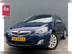 Opel Astra Sports Tourer - BWJ 2011 | 1.7 CDTi 126PK Cosmo | TREKHAAK | NAVI | CLIMA | CRUISE | PRIVACY GLASS |