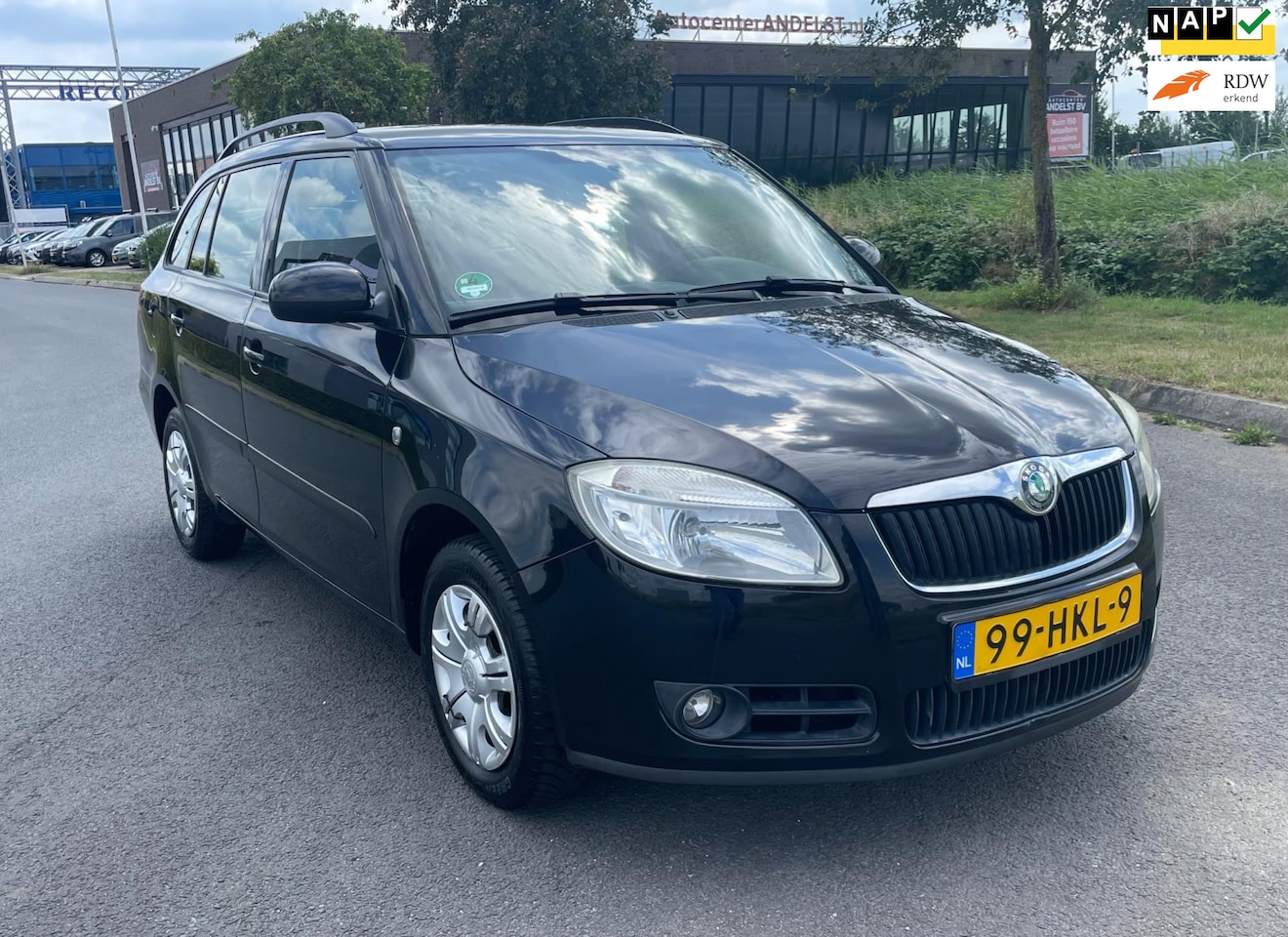 Skoda Fabia Combi - 1.4-16V Ambiente 1.4-16V Ambiente, 5drs, Airco, Cruise control, Elektrische ramen, 2e eig afk, Geen import, - AutoWereld.nl
