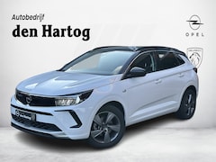Opel Grandland - 1.2 Turbo Elegance Automaat Camera/Stoel en stuurverwarming/Zelf inparkeren