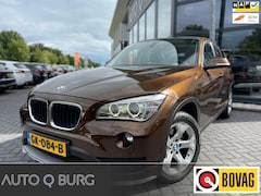 BMW X1 - SDrive20i Business | Automaat | Panorama | Navi | Cruise |