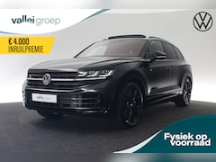 Volkswagen Touareg - R 3.0 eHybid 462 pk Tiptonic 4 MOTION | Trekhaak | Panoramadak | Rondom zicht camera | Luc