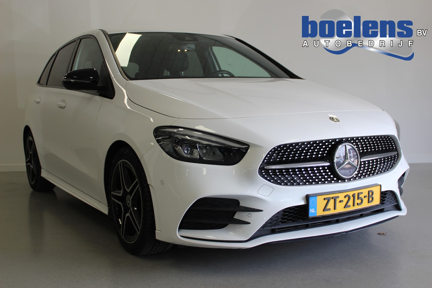 Mercedes-Benz B-klasse - 180d Business Solution AMG | NL-AUTO+N.A.P! | CARPLAY | 18'LMV | STOEL-VERW | NAVI | CLIMA - AutoWereld.nl