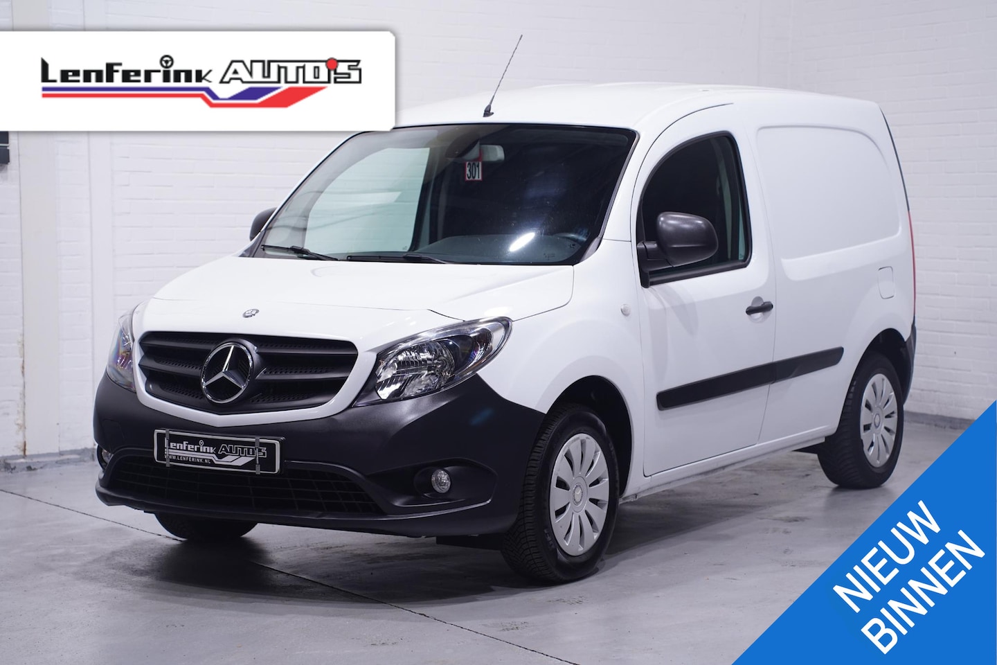 Mercedes-Benz Citan - 108 CDI 75 pk Airco, Camera, Laadruimte Pakket 3-Zits, Nette Auto - AutoWereld.nl