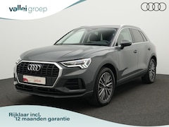 Audi Q3 - 45 TFSI e 245 pk S-tronic Business Edition | Achteruitrijcamera | Navigatie | Stoelverrwar