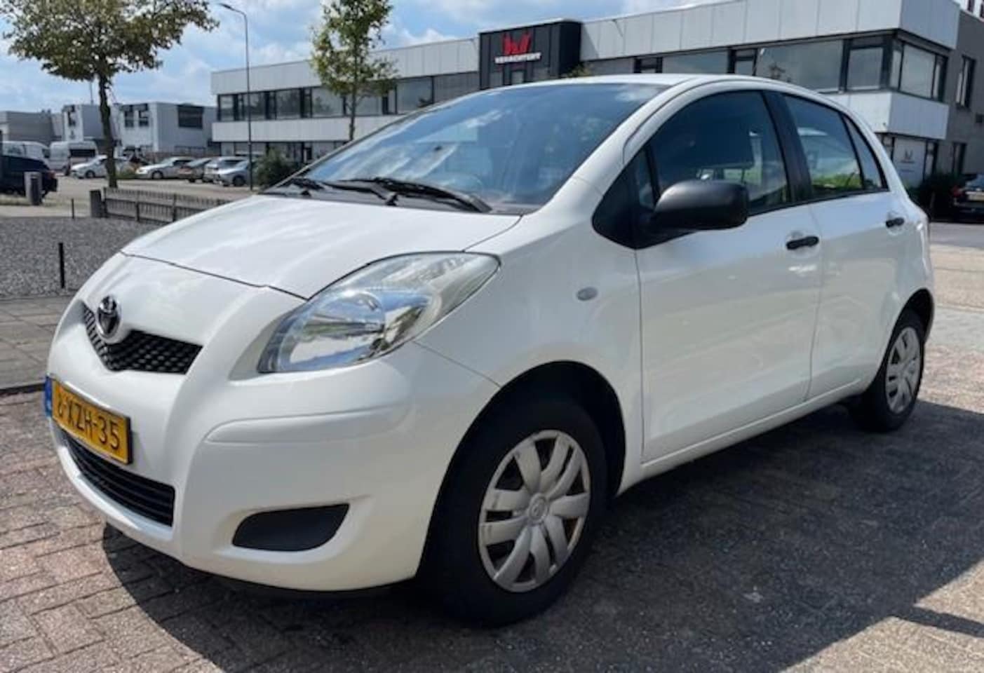 Toyota Yaris - 1.0 VVTi Acces Dealer-onderhouden - AutoWereld.nl