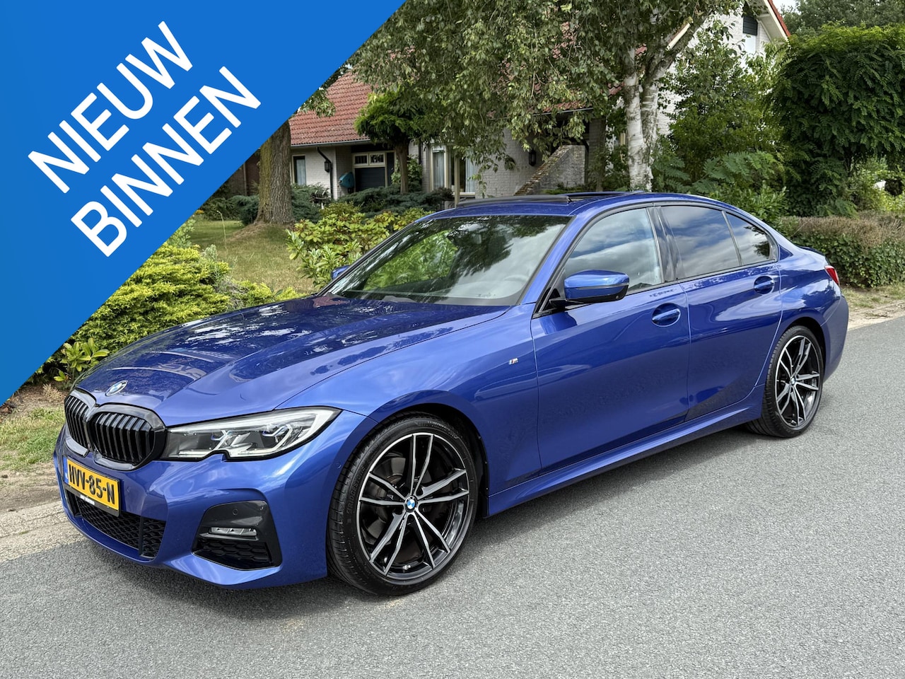 BMW 3-serie - 320i M-Sport 184PK Automaat•Pano•Laser - AutoWereld.nl