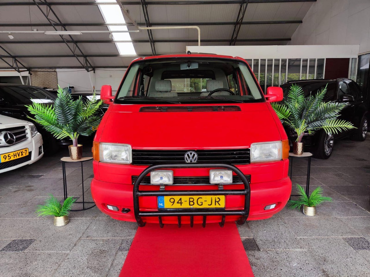 Volkswagen Transporter - 2.5 TDI 292 DC 2.5 TDI 292 DC 5P - AutoWereld.nl