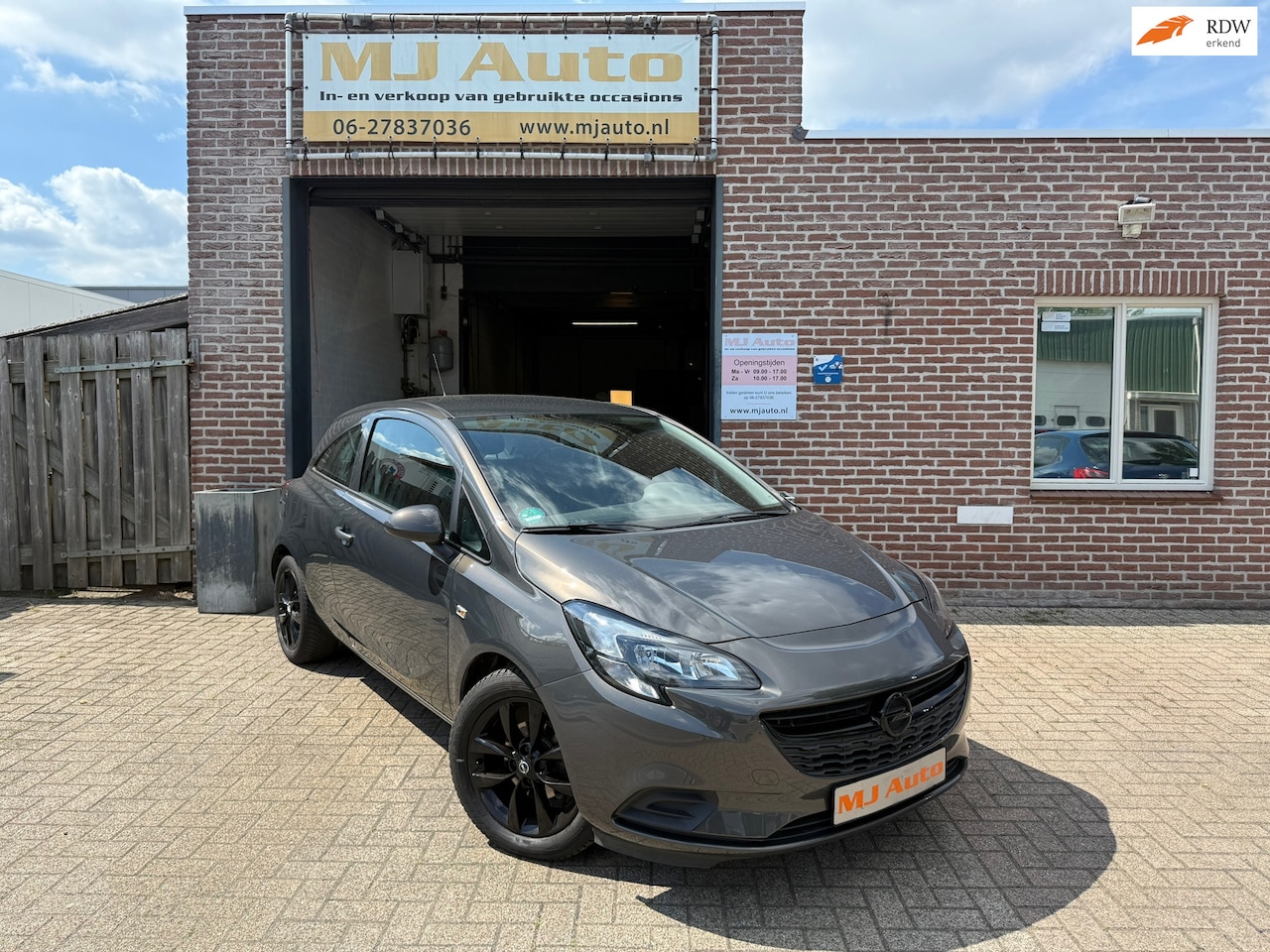 Opel Corsa - 1.2 airco bluetooth USB - AutoWereld.nl