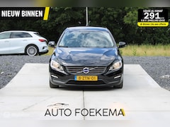 Volvo V60 - 1.6 T3 Kenetic AUTOMAAT CLIMA GOED ONDERHOUDEN
