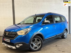 Dacia Lodgy - 1.3 TCe Stepway 7p. Navi|Carplay|Cruise|Airco|Camera|Dealer Onderhouden