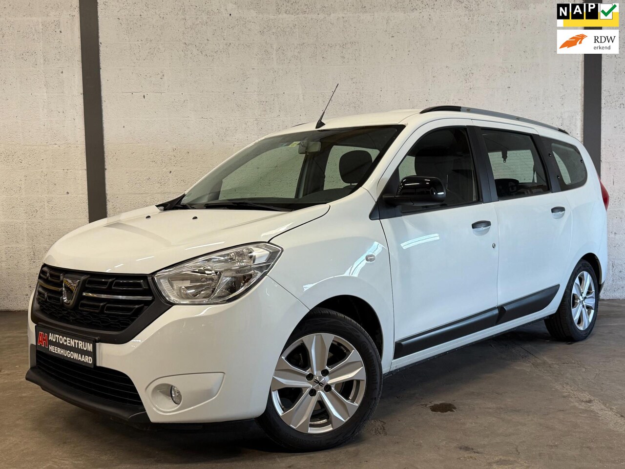 Dacia Lodgy - 1.3 TCe Comfort 7p. Airco|Cruise Control|Bluetooth|Dealer Onderhouden !! - AutoWereld.nl