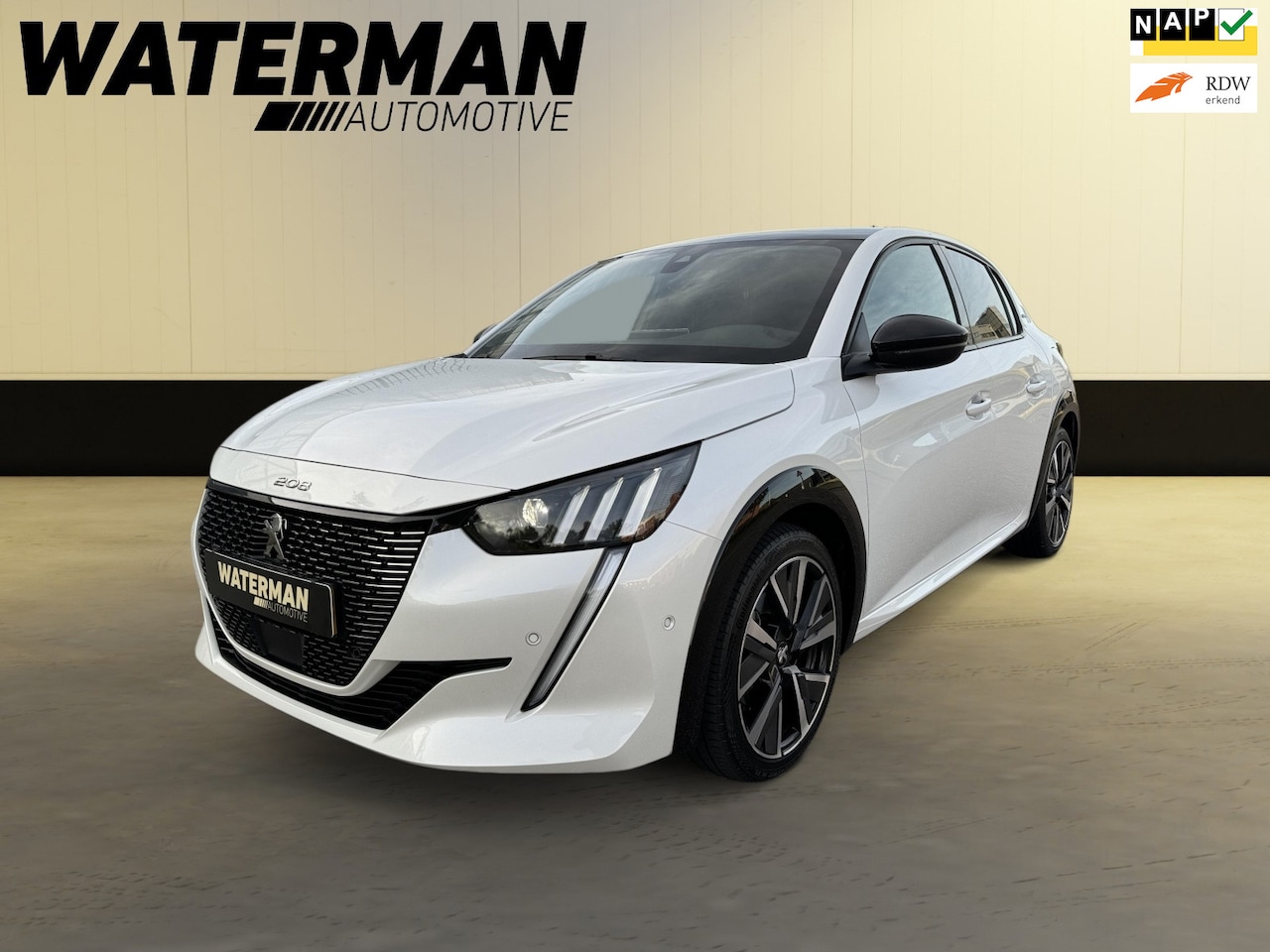 Peugeot 208 - 1.2 GT-Line 130PK AUTOMAAT/KEYLESS/CAMERA/LED/VIRTUEEL/CARPLAY - AutoWereld.nl