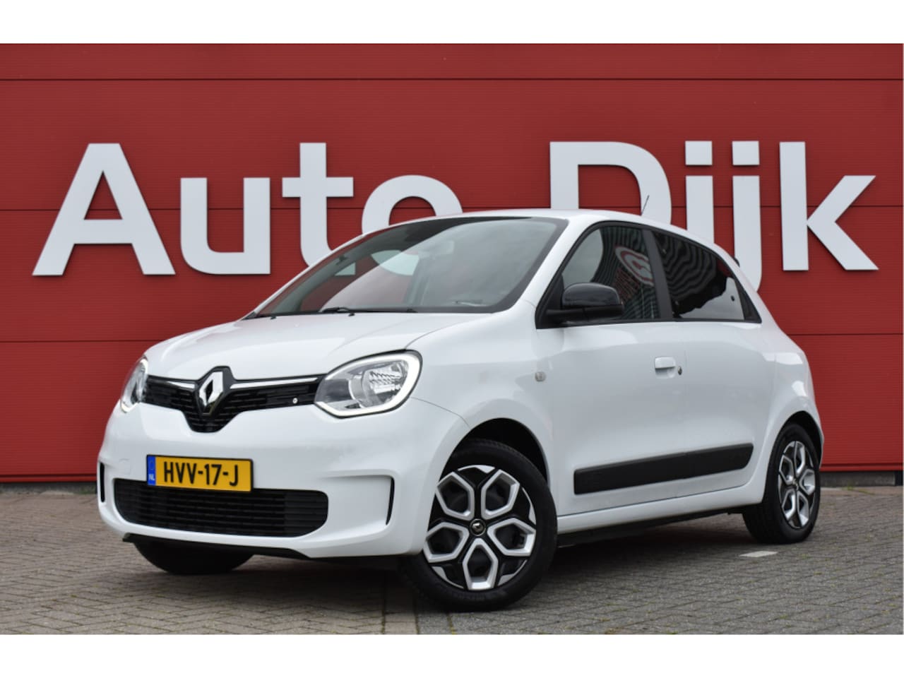 Renault Twingo - R80 E-Tech Equilibre LED | Carplay | Cruise | Navi | Clima | PDC - AutoWereld.nl