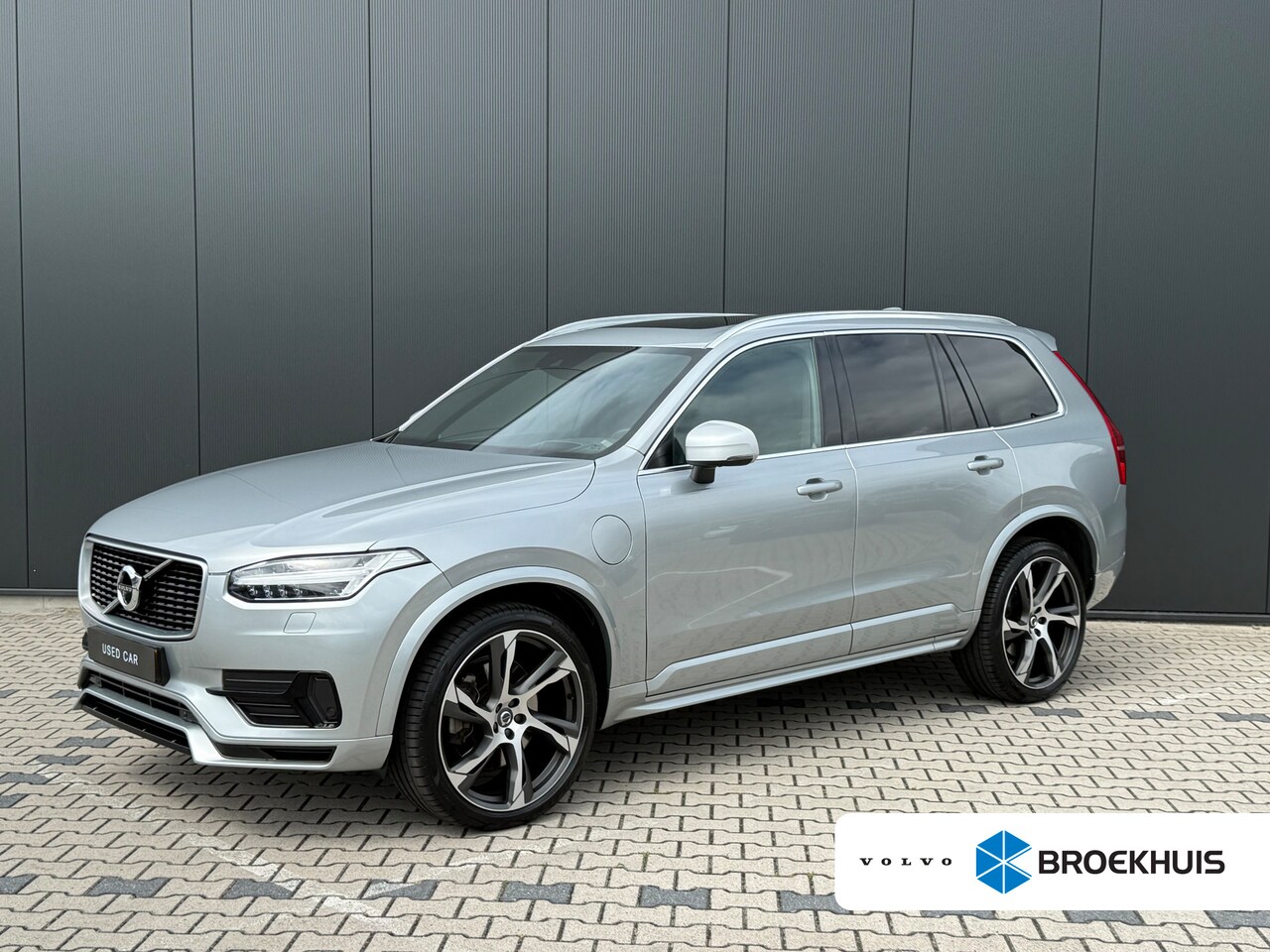 Volvo XC90 - T8 Twin Engine AWD R-Design | Luchtvering | Massage | Trekhaak | Stoelventilatie | 360 Cam - AutoWereld.nl