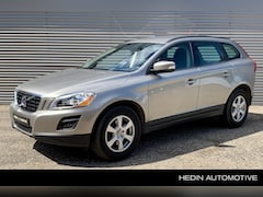 Volvo XC60 - 2.0T Kinetic | Eerste Eigenaar | Dealer onderhouden | Trekhaak | Youngtimer
