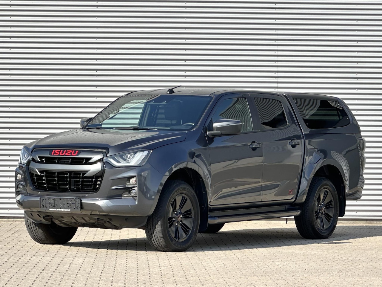 Isuzu D-Max - 1.9 2 zitter lang LSX - AutoWereld.nl