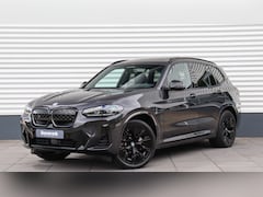 BMW iX3 - High Executive M-Sport | Harman/Kardon | Panoramadak | Head-up | Trekhaak | Memory