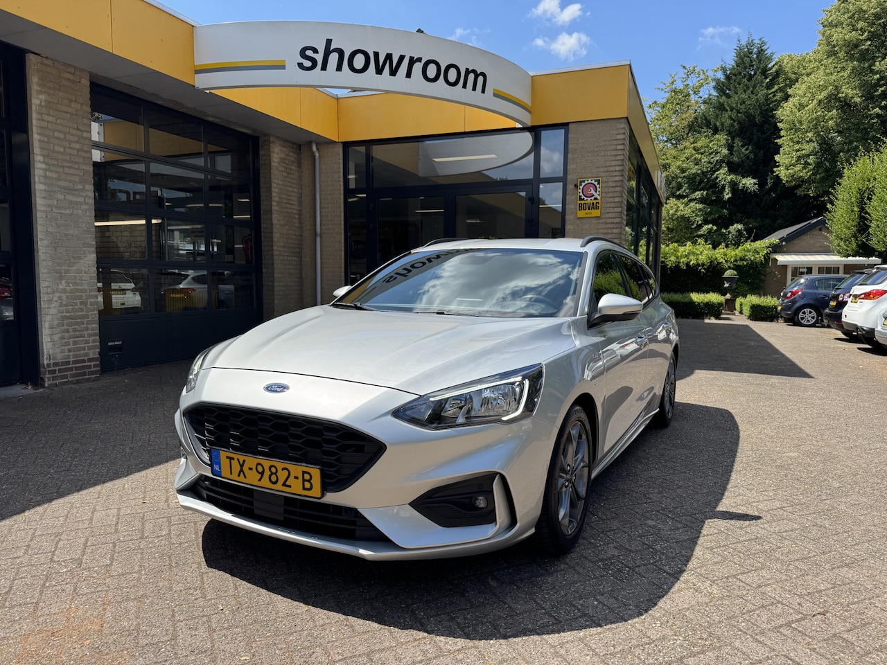 Ford Focus Wagon - 1.0 EcoBoost ST Line Business Climate Control Carplay - AutoWereld.nl