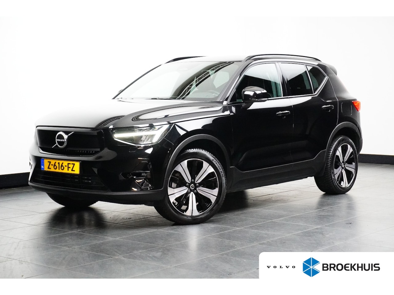 Volvo XC40 - Recharge Core 70 kWh | Trekhaak | BLIS | Stoel/Stuur verwarming | - AutoWereld.nl