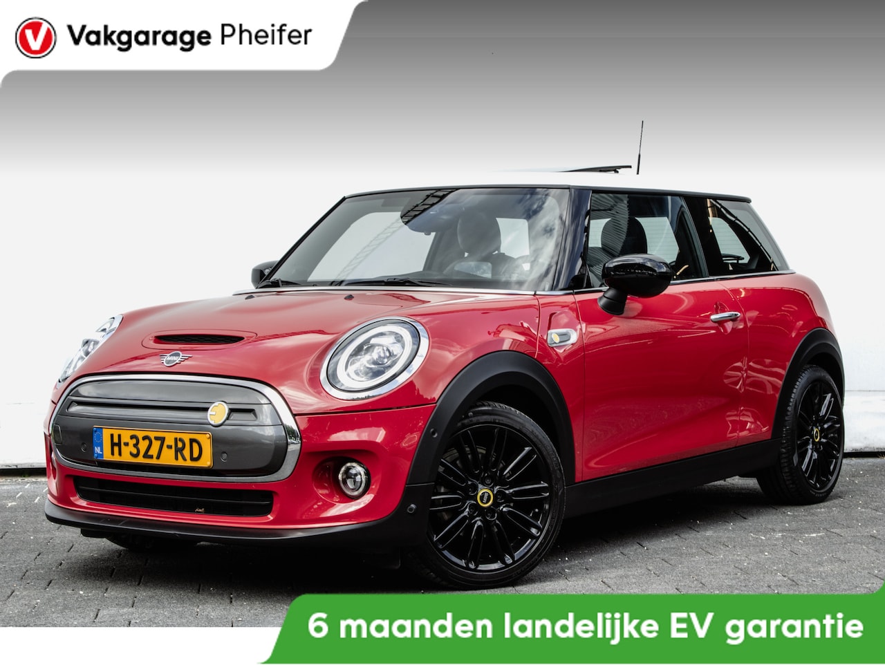 MINI Mini-Electric - Yours 33 kWh Elek. panoramadak/ Camera/ Lederen int./ Stoelverwarming/ LED - AutoWereld.nl