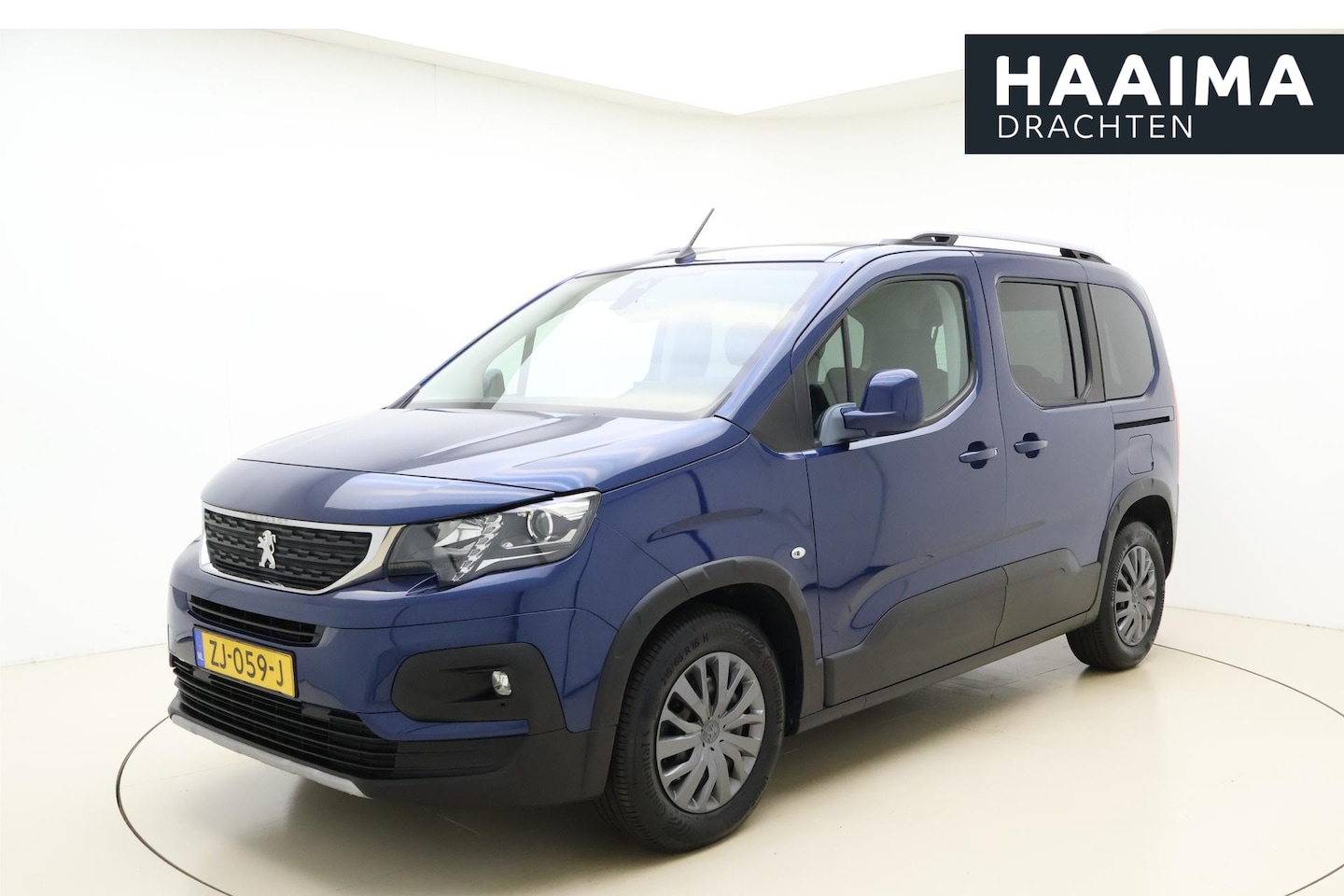 Peugeot Rifter - 1.2 Puretech Allure | Navigatie | Cruise Control | Parkeersensoren achter | Elektrische ra - AutoWereld.nl
