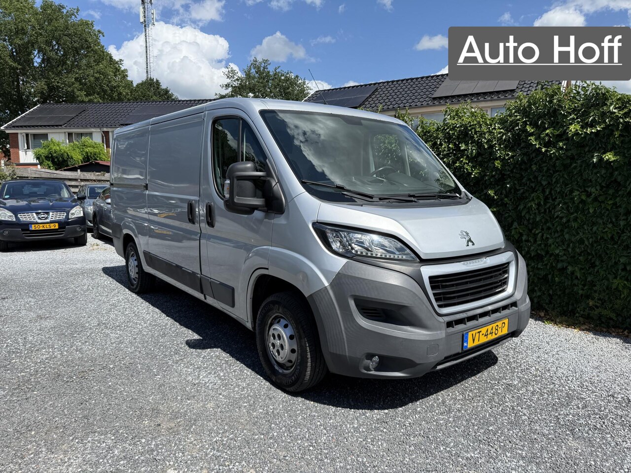 Peugeot Boxer - 330 2.2 HDI L2H1 XT | Airco | Cruise Control | Trekhaak | Camera | 3 Zits | Nieuwe APK - AutoWereld.nl