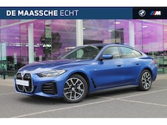BMW i4 - eDrive40 / Schuif-kanteldak / Achteruitrijcamera / Live Cockpit Plus / Parking Assistant /