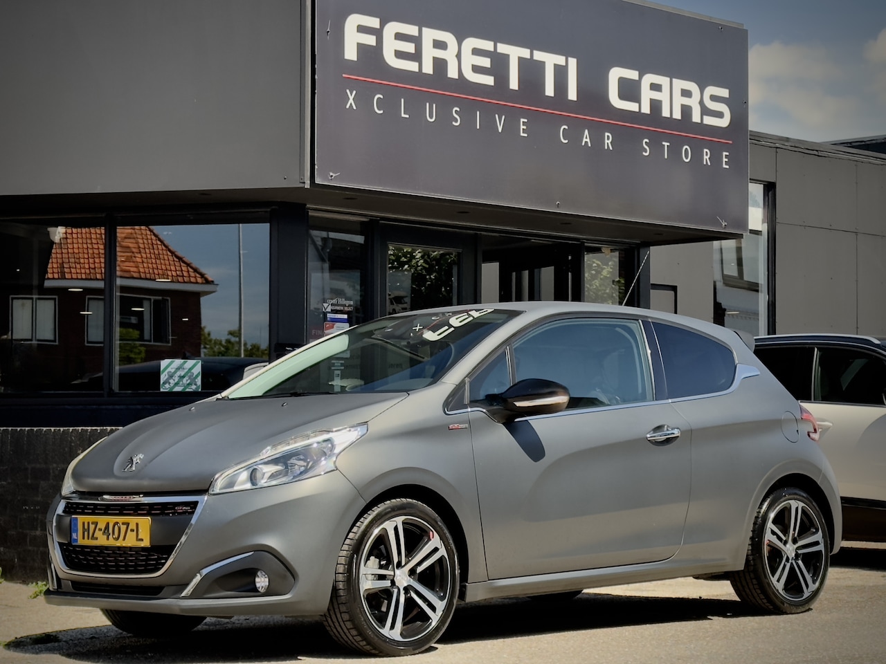 Peugeot 208 - 1.2 PureTech GT-LINE SPORT-INT NAVI CAMERA AIRCO LED LMV PDC - AutoWereld.nl