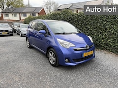 Toyota Verso S - 1.3 VVT-i Dynamic | Panoramadak | Camera | Airco | Elekt. Ramen | LMV | Trekhaak | Privacy