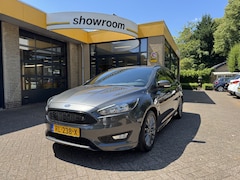 Ford Focus Wagon - 1.5 ST-Line Airco Navi Carplay