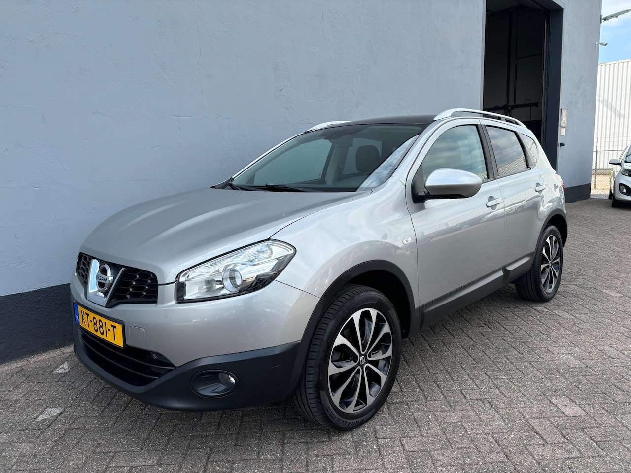 Nissan Qashqai - 2.0 Connect Edition - Navigatie - Trekhaak - AutoWereld.nl