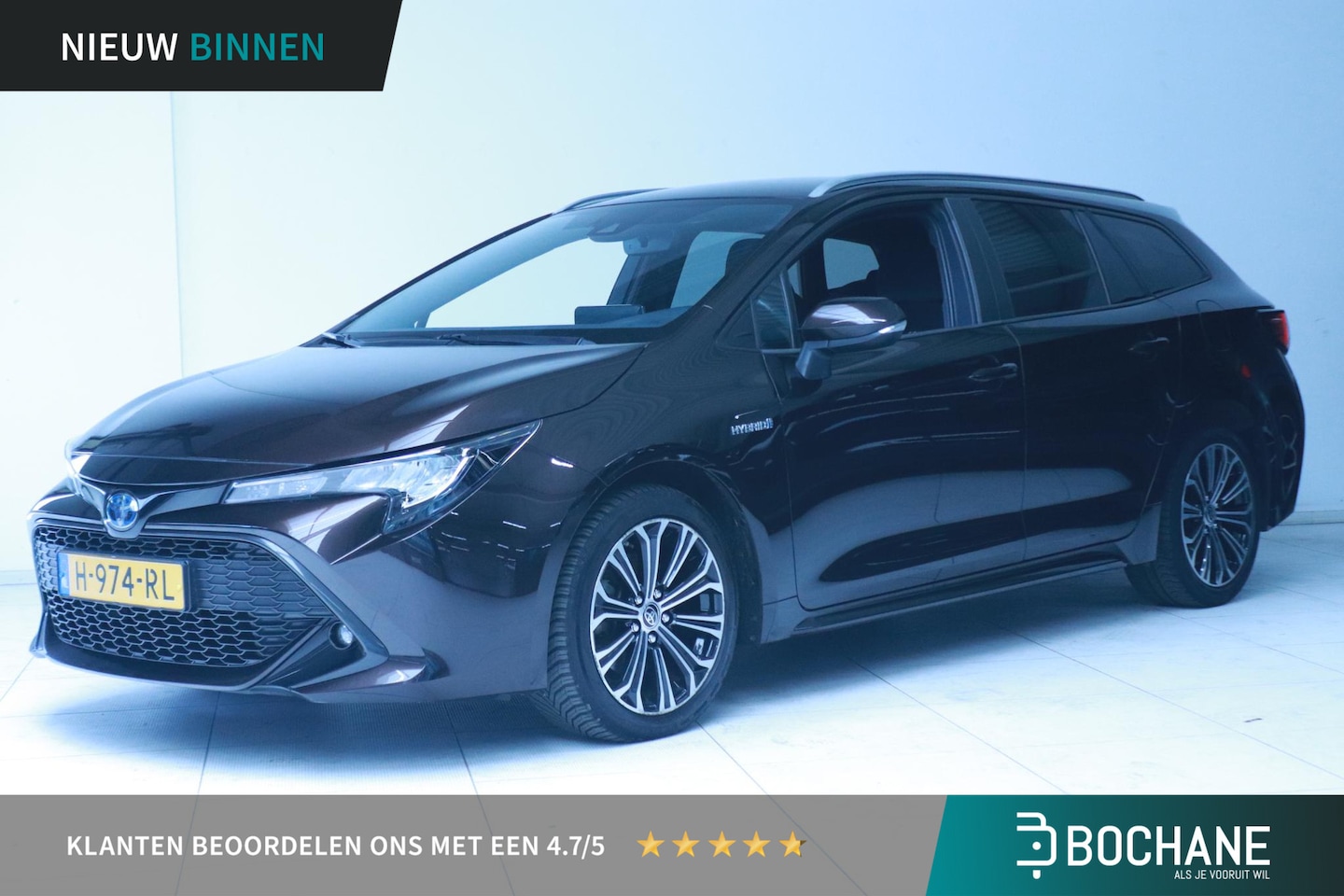 Toyota Corolla Touring Sports - 2.0 Hybrid Business Plus Clima/Navi/Camera/Trekhaak - AutoWereld.nl