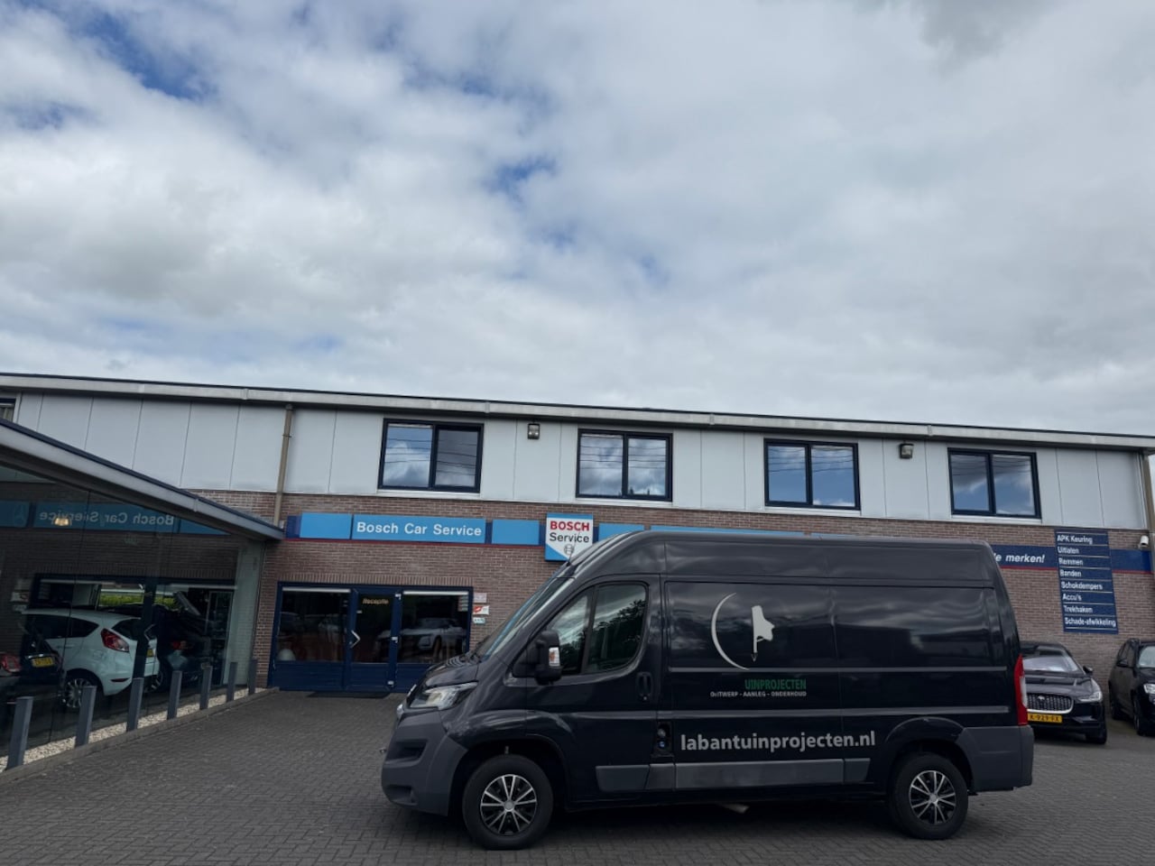 Peugeot Boxer - Motorschade | 2.2 BlueHDI | L2H2 Premium 3-Pers | Airco - AutoWereld.nl