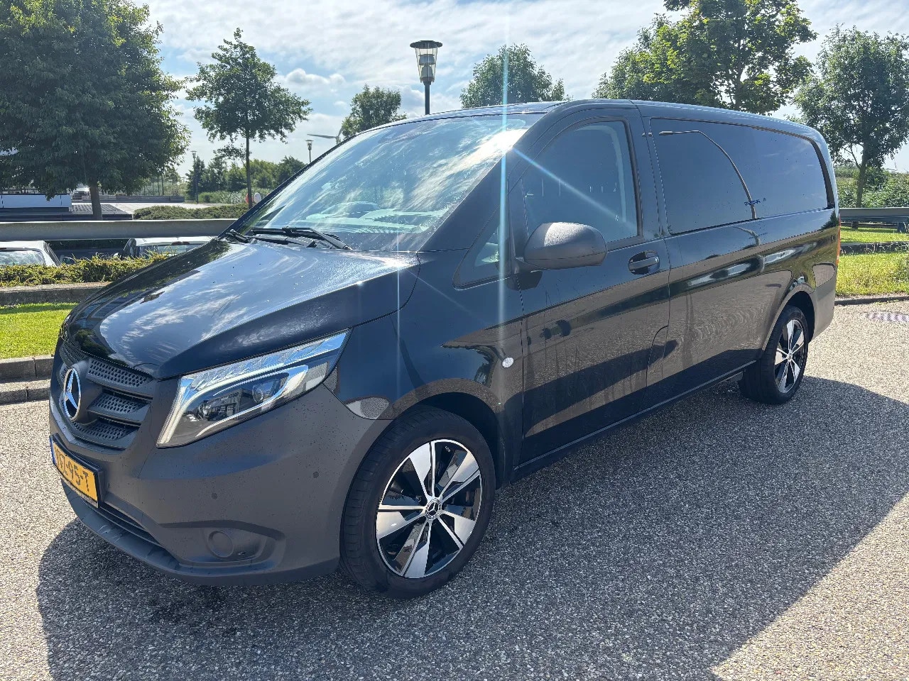 Mercedes-Benz Vito - 114CDI L2H1 Dubbelcabine Automaat Airco Navi Led/Xenon Cruisecontrol - AutoWereld.nl