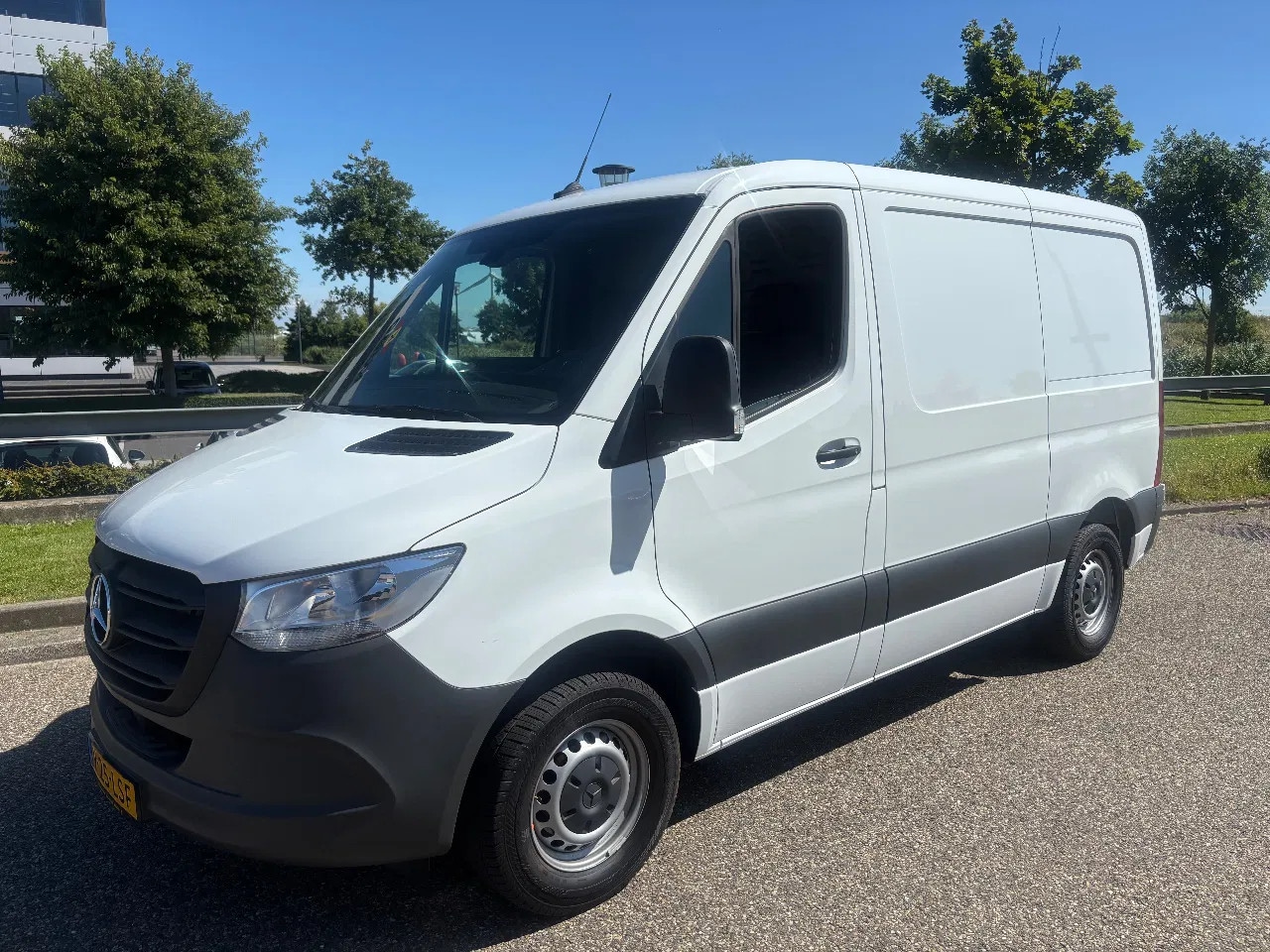 Mercedes-Benz Sprinter - 311CDI L1H1 Airco Navi Trekhaak NIEUW BPM VRIJ - AutoWereld.nl