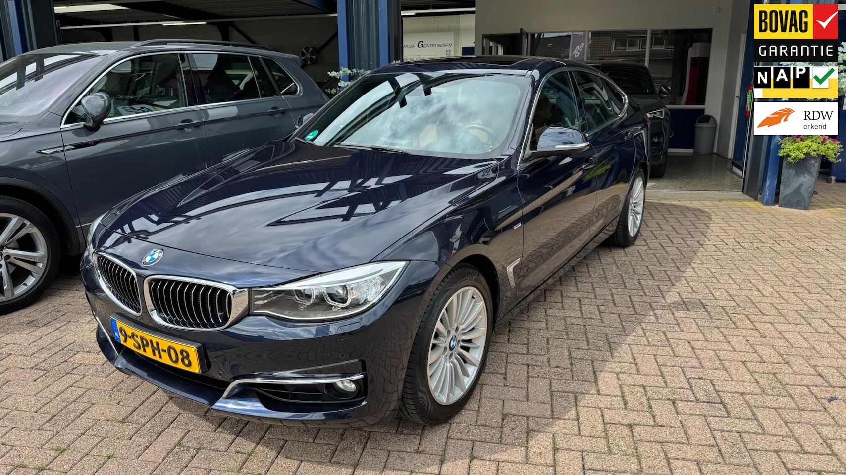BMW 3-serie Gran Turismo - 328i High Executive 328i High Executive - AutoWereld.nl