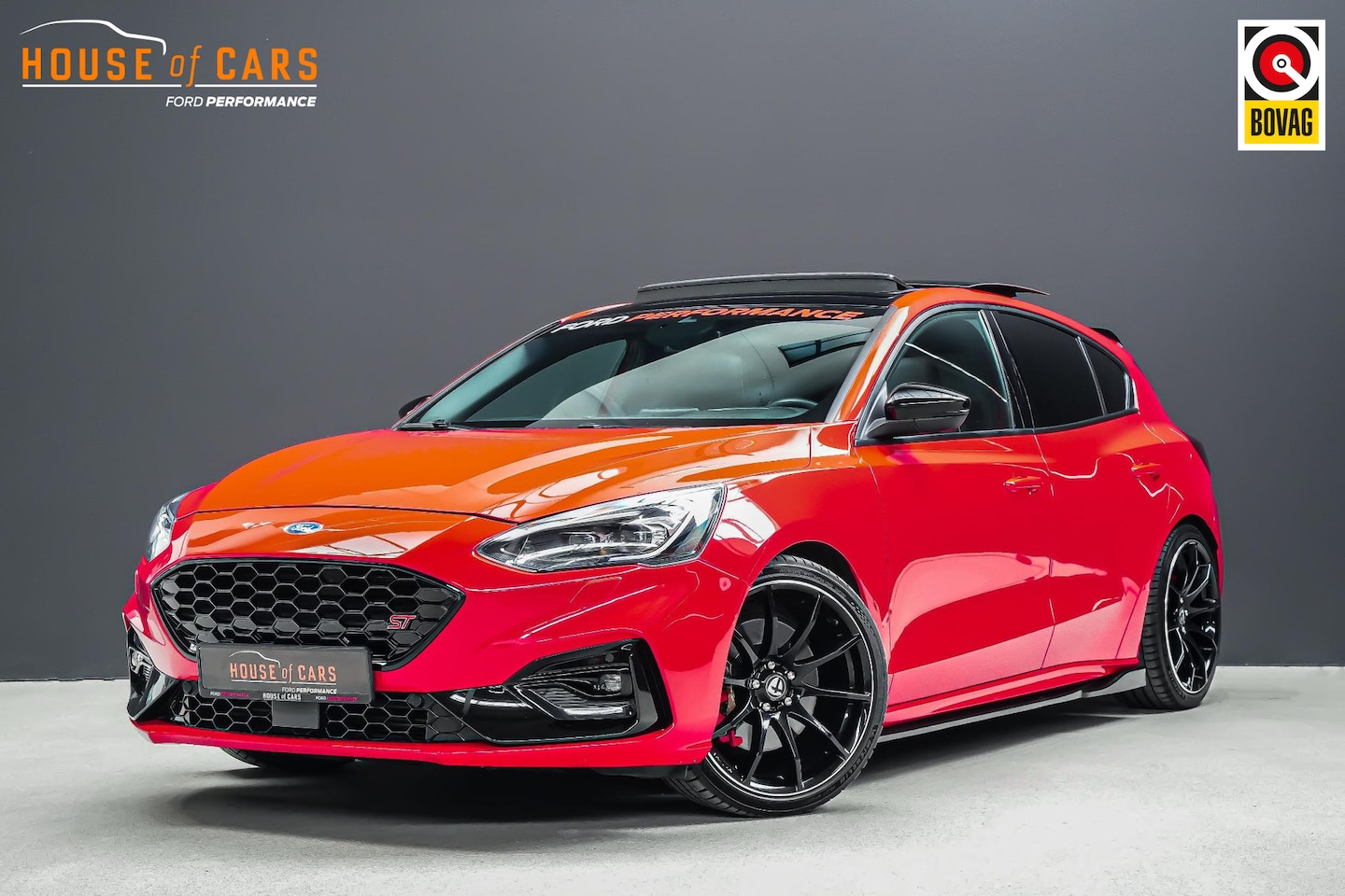 Ford Focus - ST-3 2.3 280pk PERFORMANCE PACK |Milltek dual outlet|Maxton splitterset|Tomason|pano|launc - AutoWereld.nl