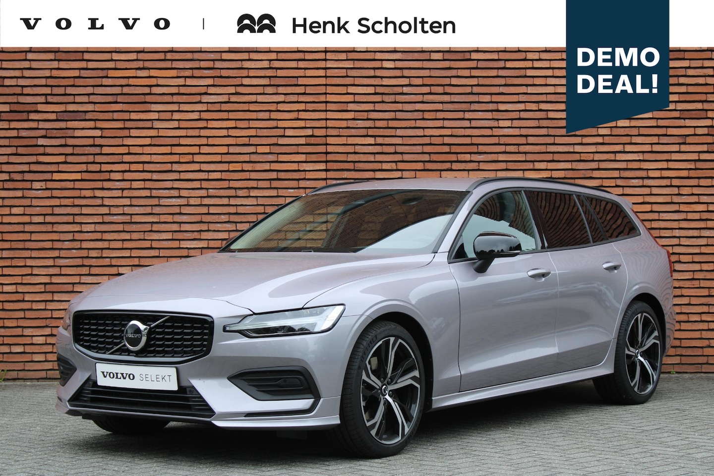 Volvo V60 - 2.0 B4 Essential Edition 2.0 B4 Essential Edition - AutoWereld.nl