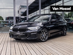 BMW 5-serie Touring - 530e xDrive Executive | M-SPORT | PANORAMA/SCHUIF-KANTELDAK | 19 INCH | APPLE CARPLAY | SH