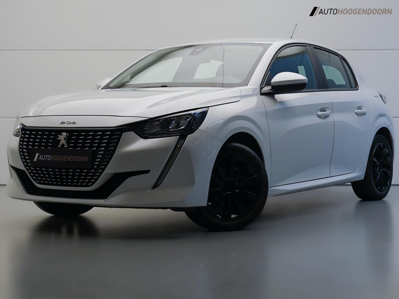 Peugeot 208 - 1.2 PureTech Sport (APPLE CARPLAY,LED,NAVIGATIE,PARKEERSENSOREN,SPORTSTOELEN,CRUISE,NIEUWE - AutoWereld.nl