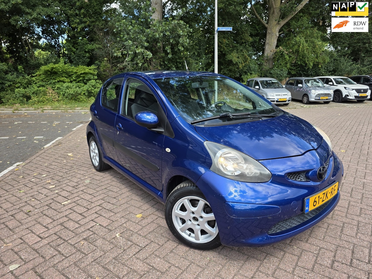 Toyota Aygo - 1.0-12V + AIRCO NAVI 5 DR APK 2026 - AutoWereld.nl