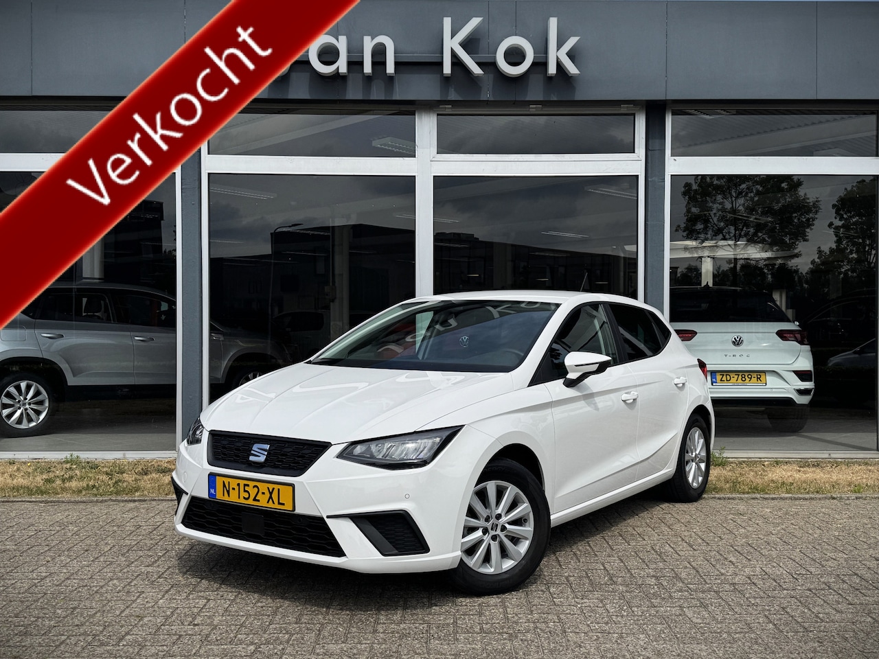 SEAT Ibiza - 1.0 TSi 95 pk Style Business Intense | Navigatie | Stoelverwarming | Parkeersensoren - AutoWereld.nl