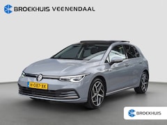 Volkswagen Golf - 1.5 eTSI Style | Panoramadak | Stoelverwarming | Apple Carplay | Massage