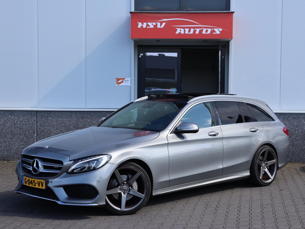 Mercedes-Benz C-klasse Estate - 200 AMG-Line navi LEER panodak - AutoWereld.nl