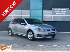 Volkswagen Golf - 1.6 TDI Business Edition R Connected