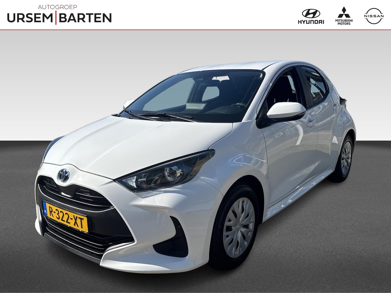 Toyota Yaris - 1.5 Hybrid Active | navigatie - AutoWereld.nl