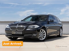 BMW 5-serie Touring - 528i High Executive | 120.000KM | Navigation Professional | Electric Seats