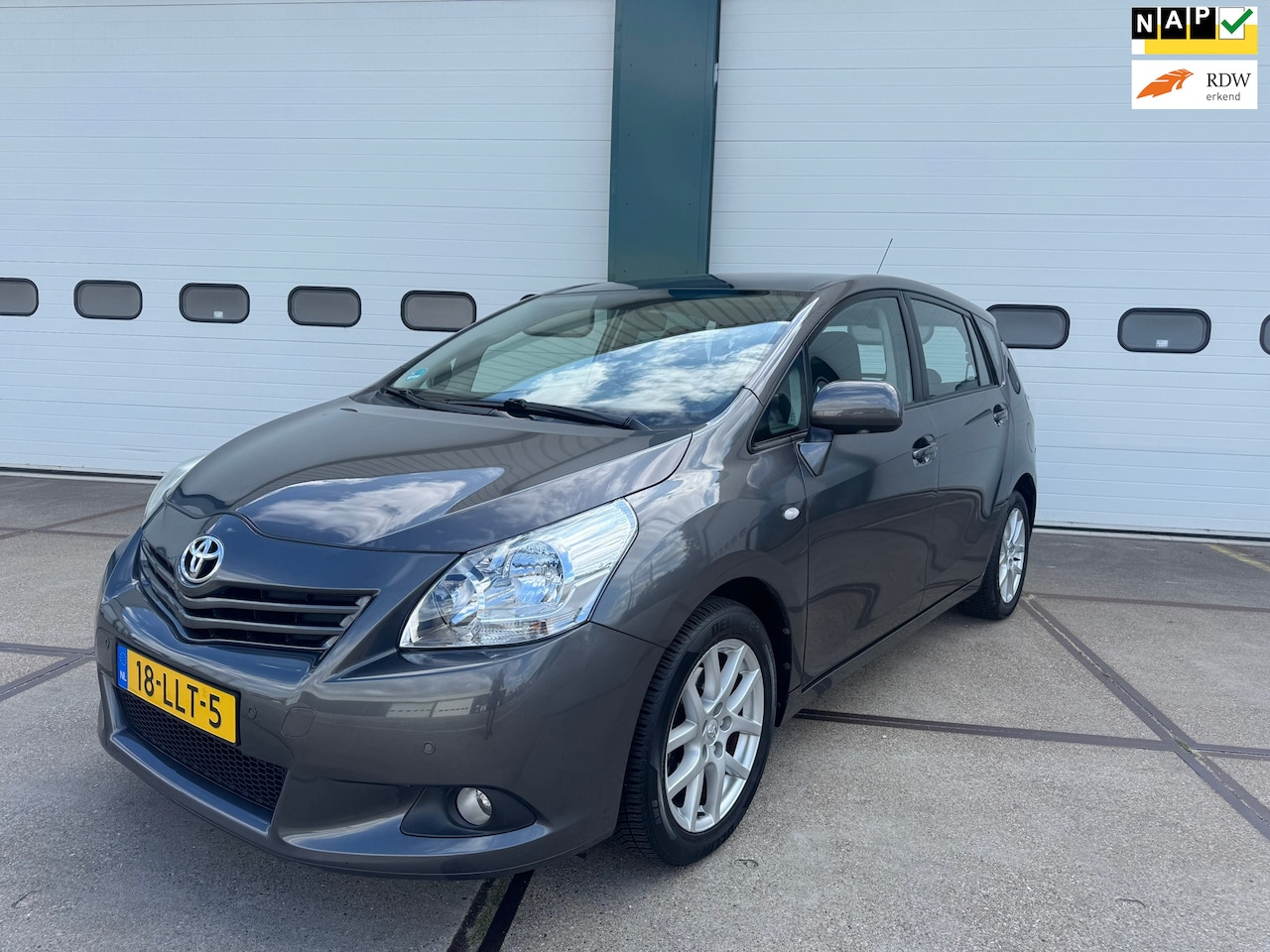 Toyota Verso - 1.6 VVT-i Business 1.6 VVT-i Business - AutoWereld.nl