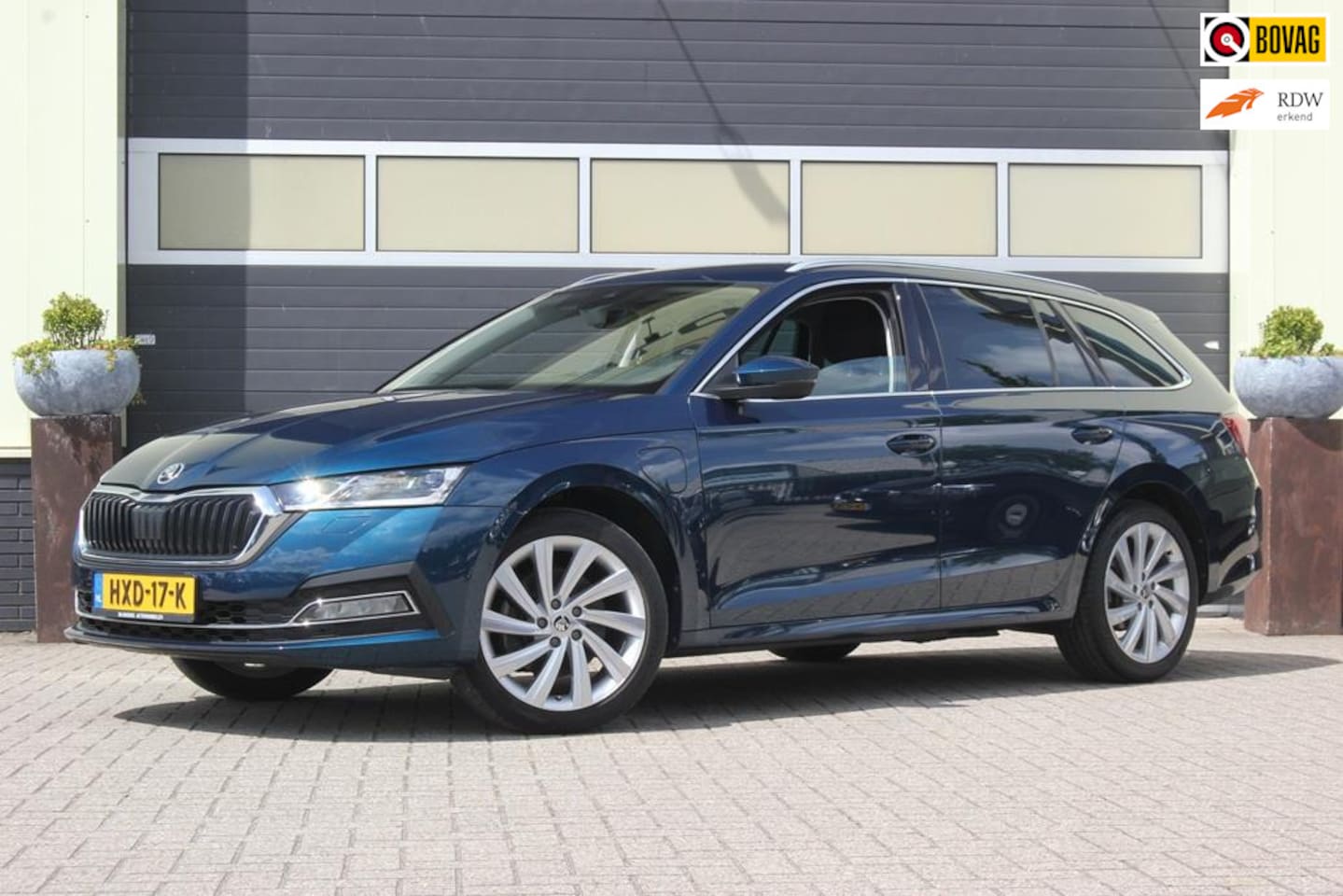 Skoda Octavia Combi - 1.4 TSI iV PHEV Business | Trekgewicht | - AutoWereld.nl
